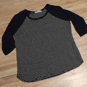 Maurices comfy t shirt! Size 0 XL women’s